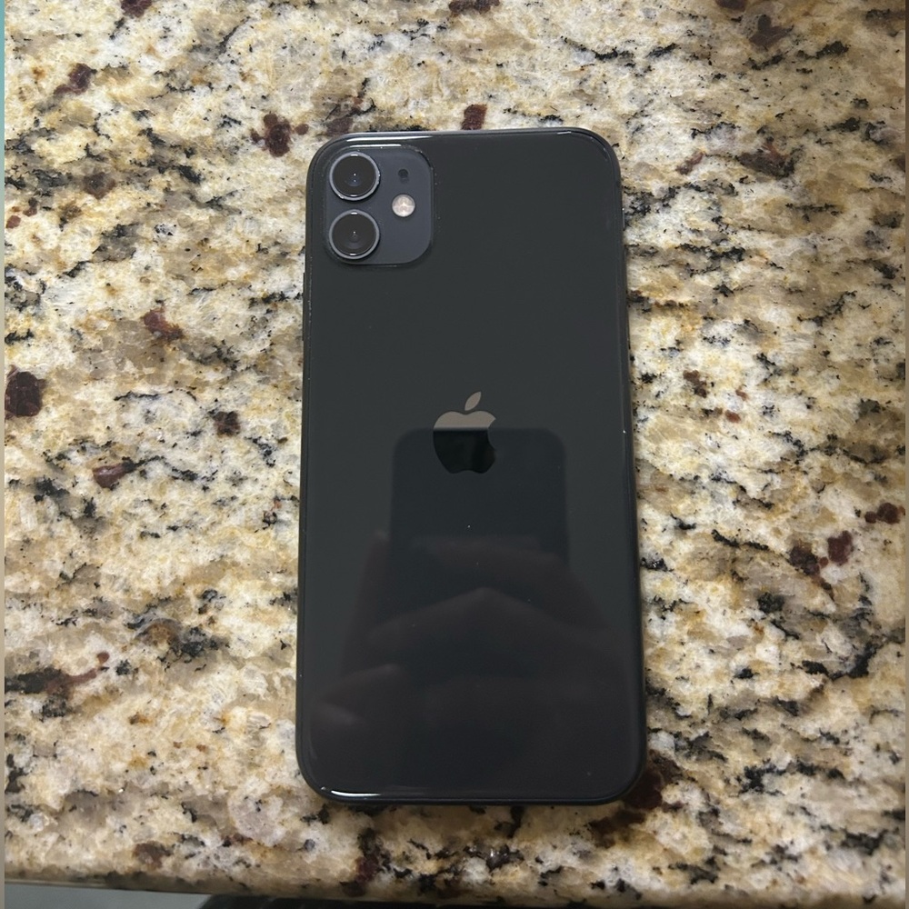 iPhone 11